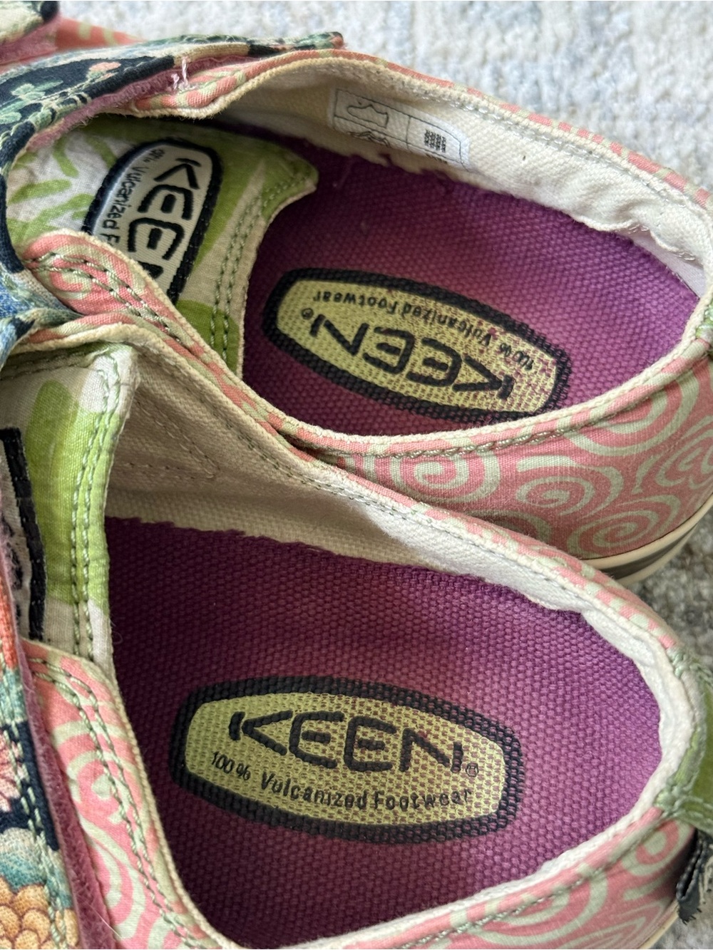 KEEN Women's Sula Floral Pattern Hook-and-Loop Sneakers Multicolor - Picture 8 of 15